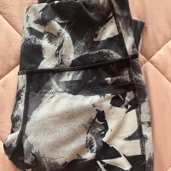 LucyActivewear Perfect Core Leggings Size SM - Picture 1 of 3